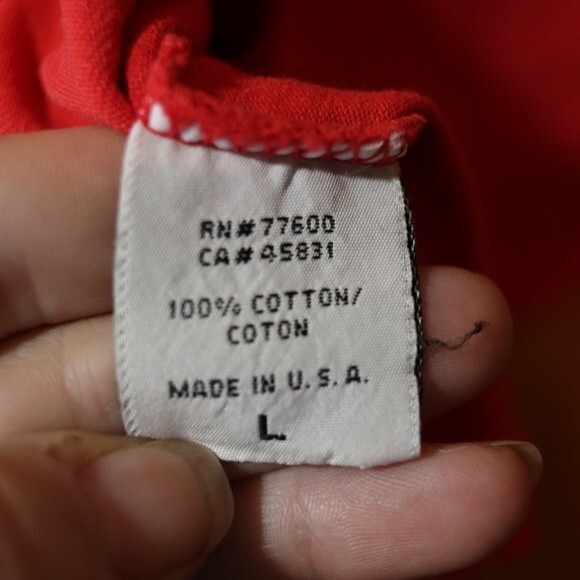 B&H Co Red Spellout Providence Raised Flocked Text TShirt Large - Picture 10 of 13